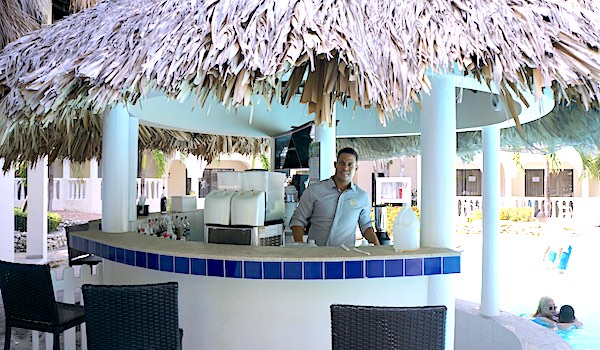 Frost (Frozen Drinks/Pool) Bar