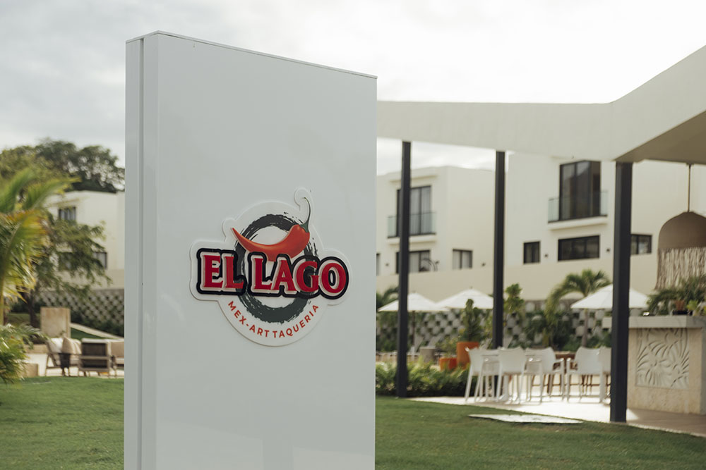 El Lago (MexiArt Taqueria)